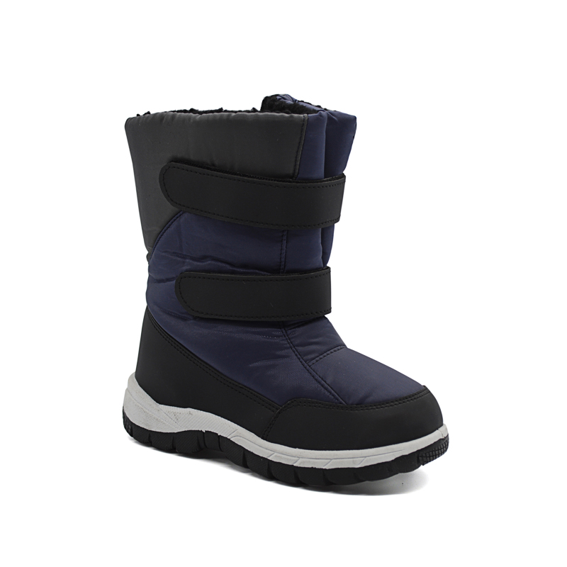 Kids snow boots 